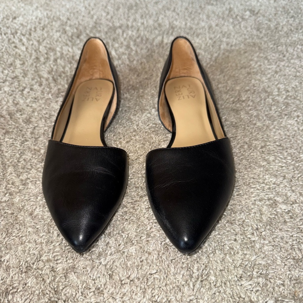 Naturalizer Flats